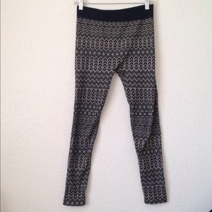 FINAL MARKDOWN Ladies' Candy Couture Leggings (S)